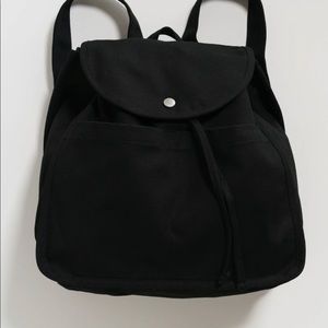 NWT BAGGU Drawstring Backpack - Black